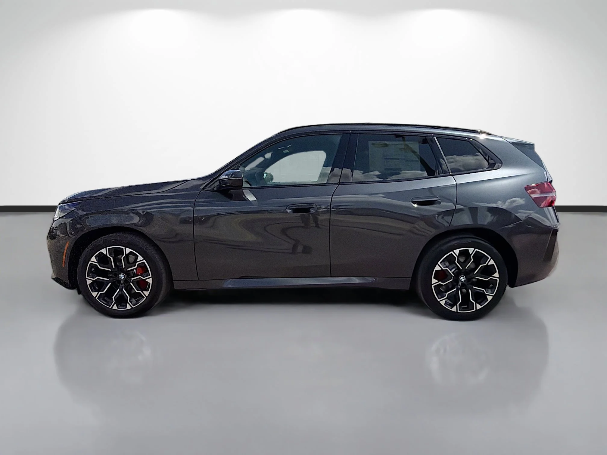 New 2026 Dark Graphite Metallic BMW 30 xDrive image 6