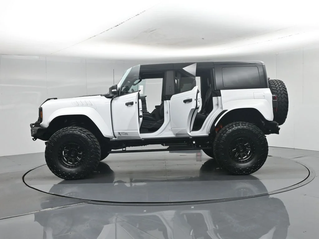 New 2026 White Ford Raptor image 4