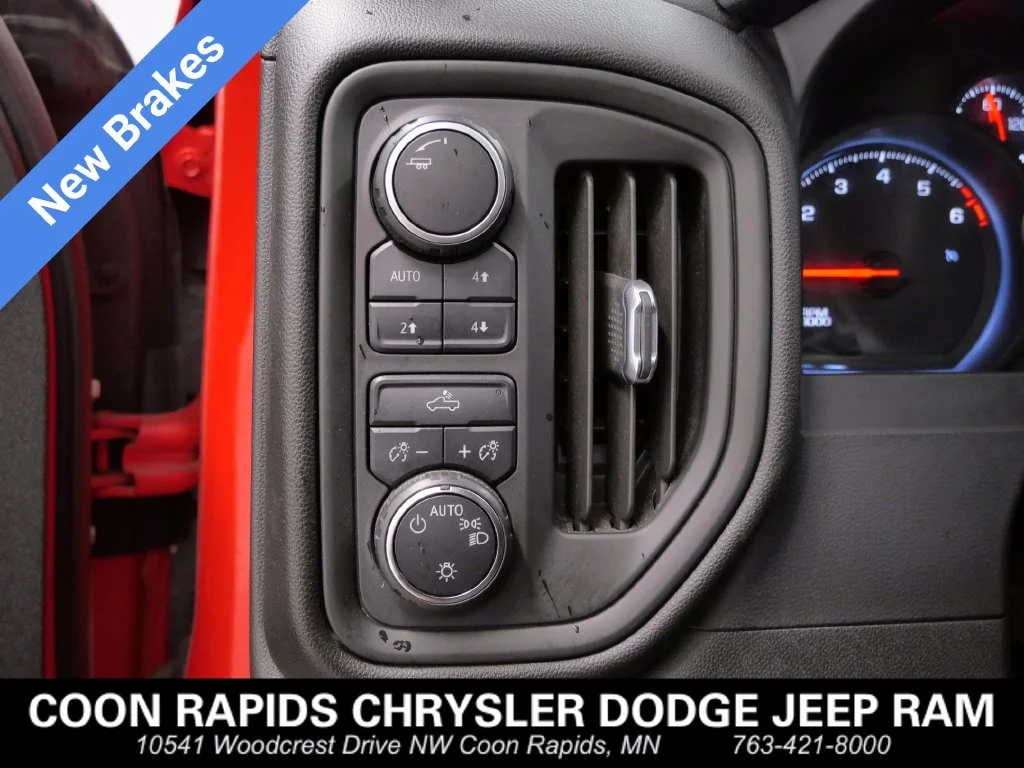 Used 2020 Red Chevrolet Custom Trail Boss image 16