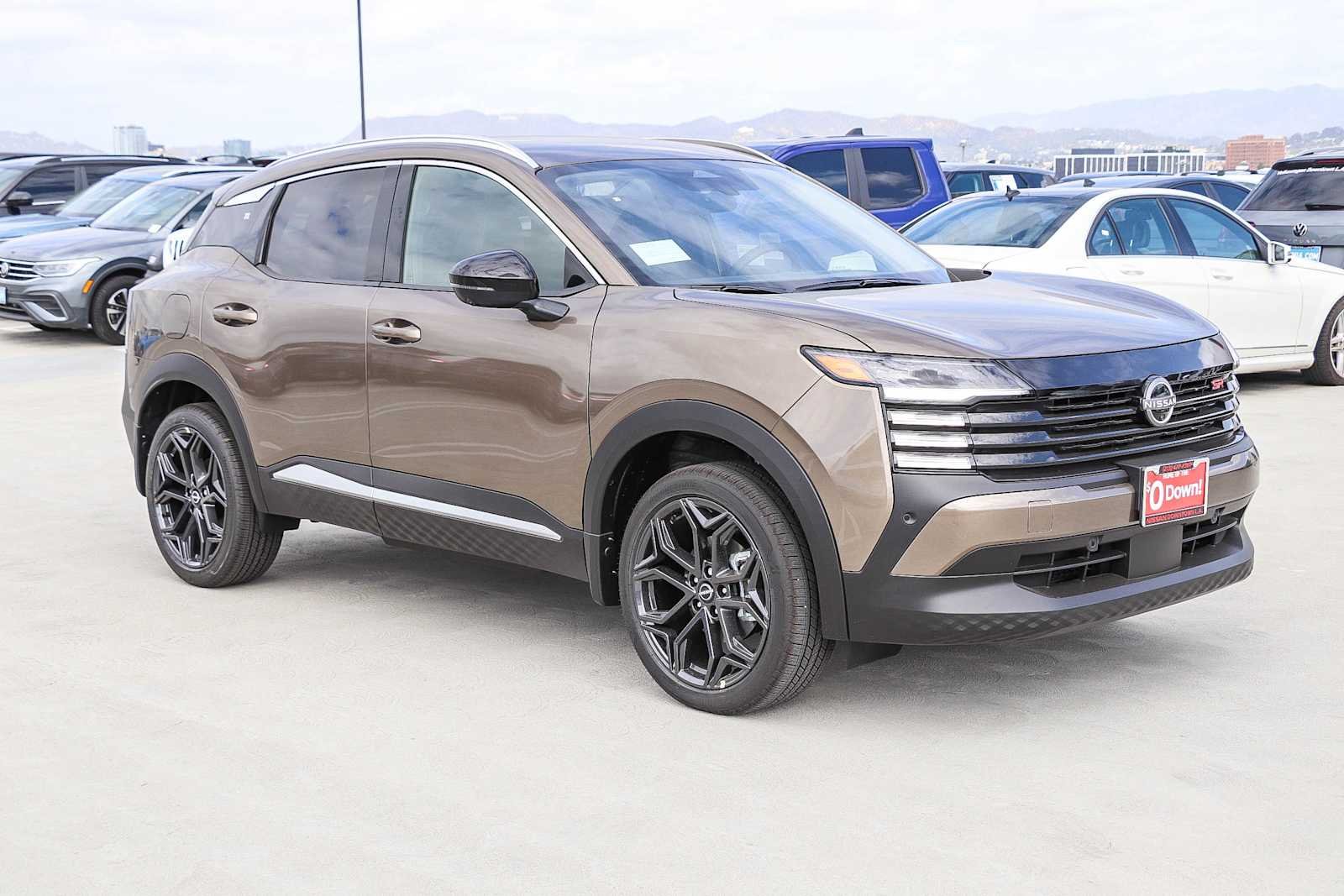 New 2027 Canyon Bronze Metallic Nissan SR image 3
