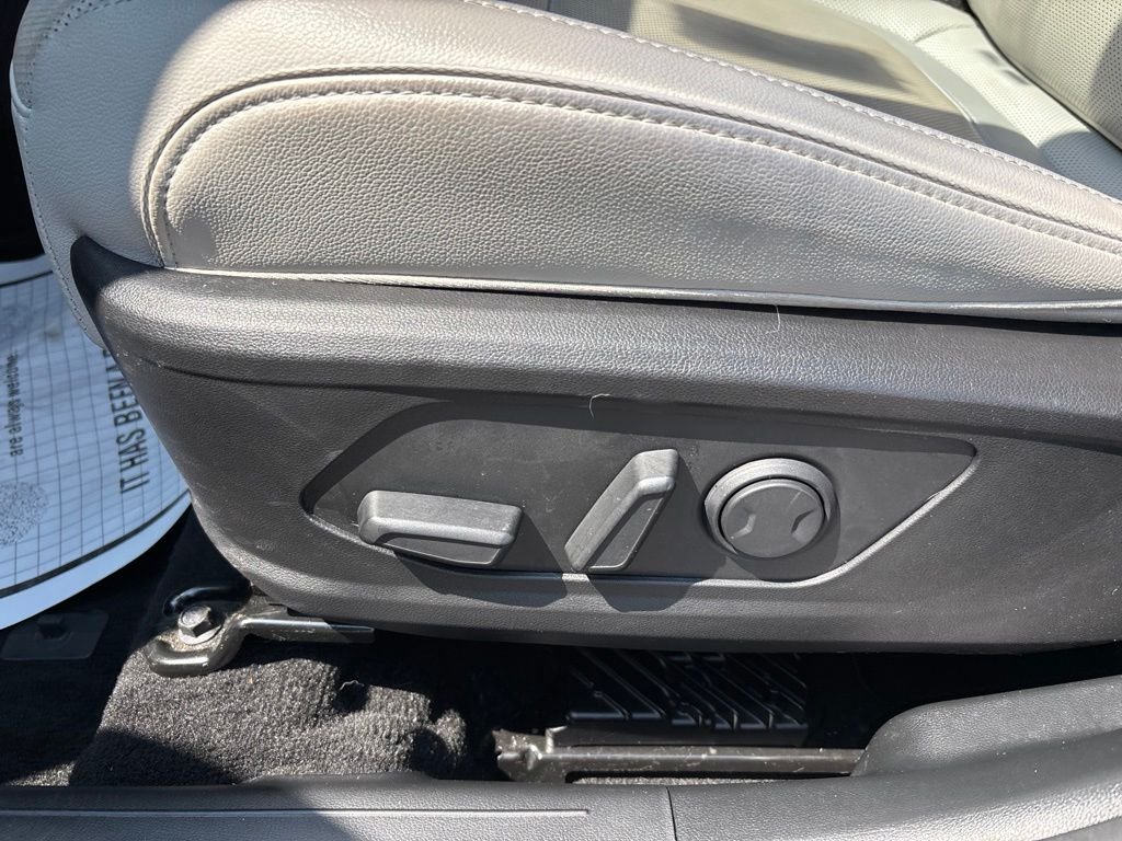 Certified Used 2023 Gray Hyundai Limited image 13