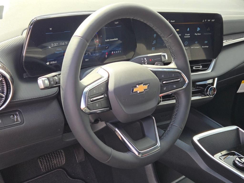 2027 Chevrolet Equinox LT - Photo 10