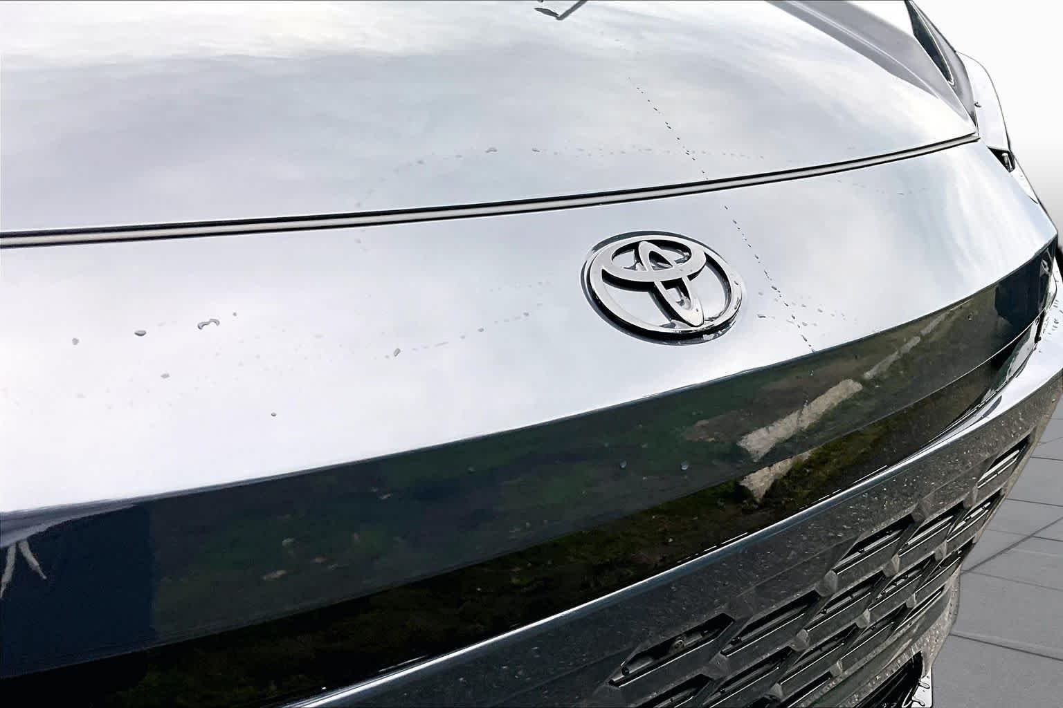 Used 2026 Storm Cloud w/Black Roof Toyota XSE image 29
