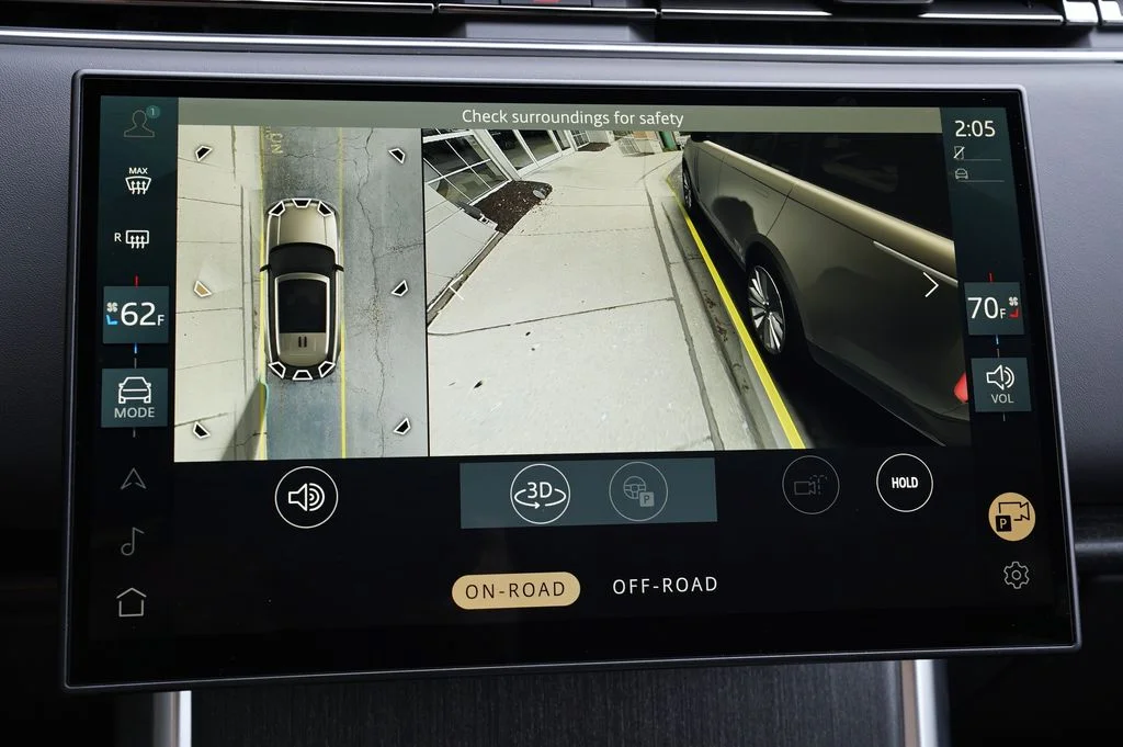 New 2026 Belgravia Green Land Rover SE image 28