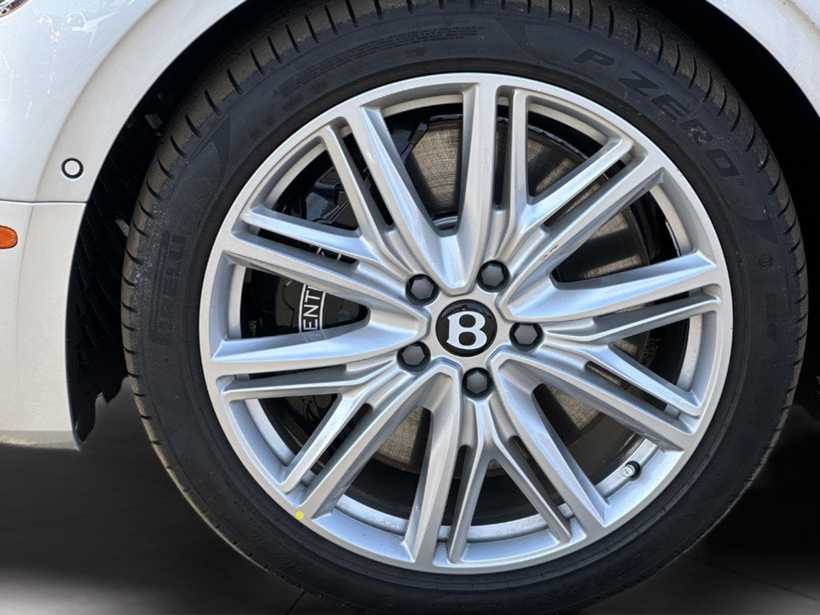 2026 Bentley Flying Spur - Photo 73