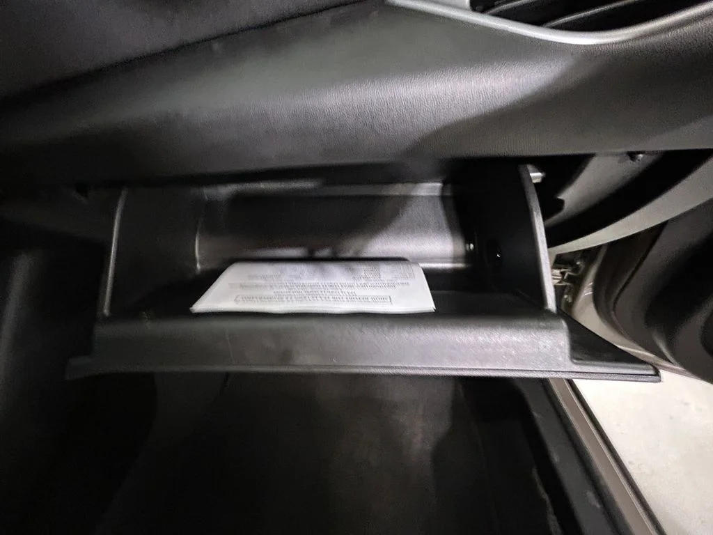 Used 2022 Gray Chevrolet RS image 28