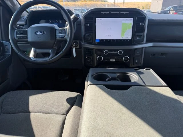 Used 2024 Silver Ford XLT image 18