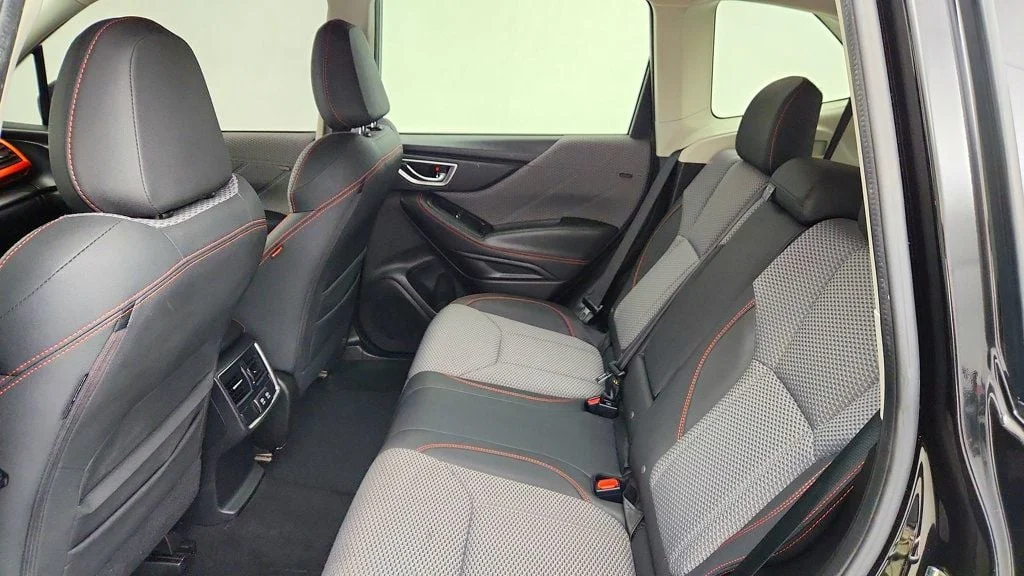 Used 2019 Crystal Black Silica Subaru 2.5i Sport image 20