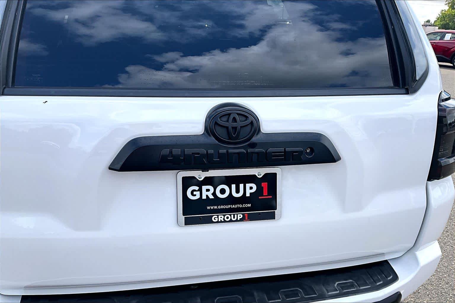 Used 2019 Super White Toyota TRD Off Road Premium image 9