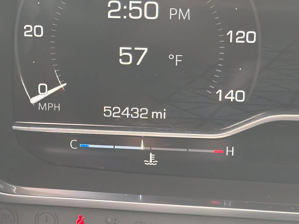 2023 GMC Yukon SLT - Photo 15