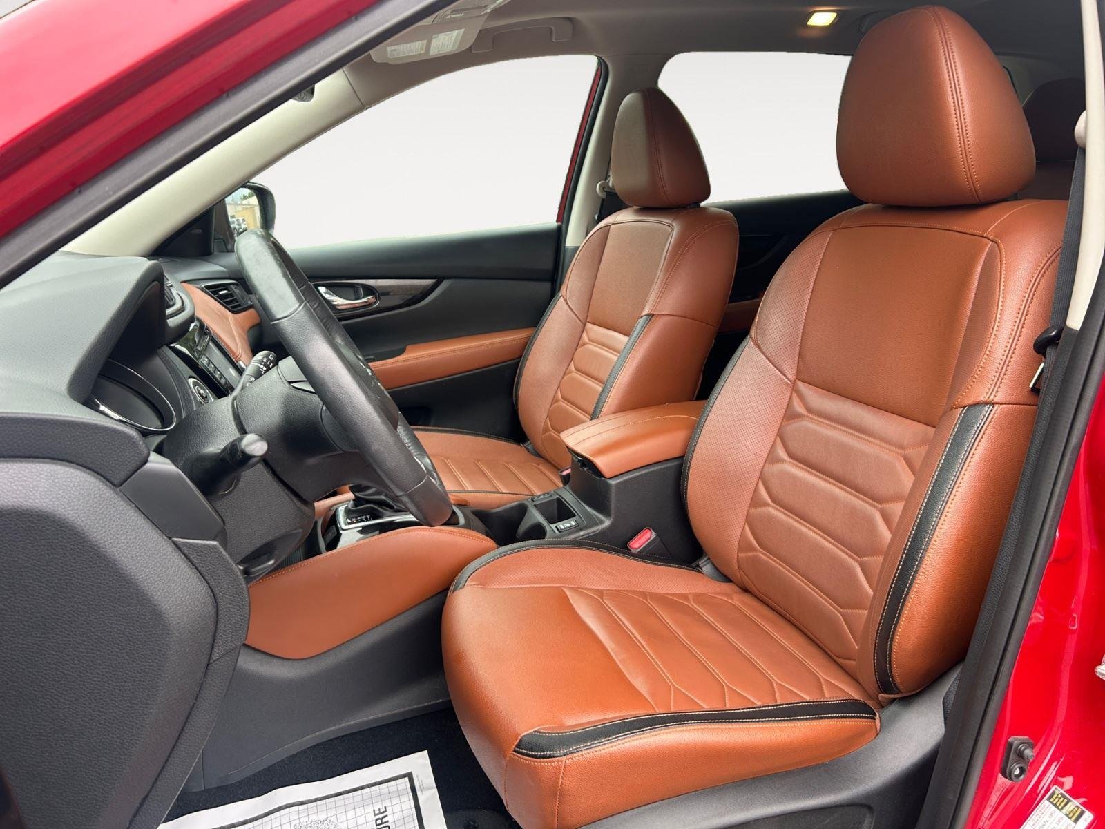 Used 2017 Palatial Ruby Nissan SL image 9
