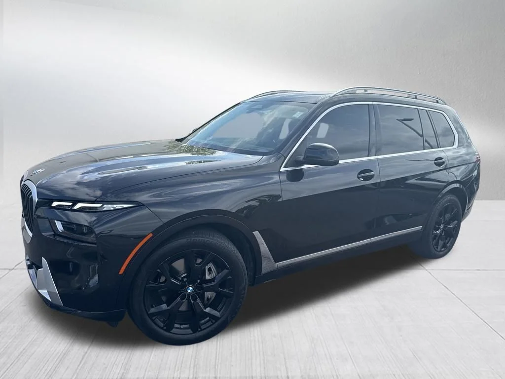 2025 BMW X7 xDrive40i's photo