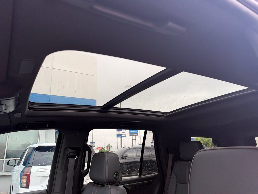 Used 2025 Gray Chevrolet RST image 7
