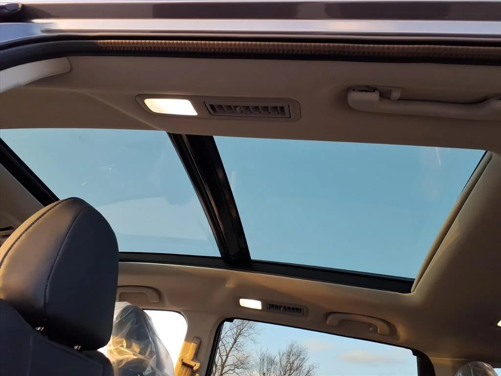 2026 Subaru Ascent Touring - Photo 8