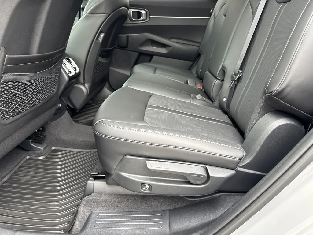 New 2026 Gray Kia S image 20
