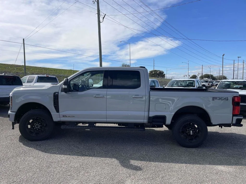 New 2026 Avalanche Ford F-250® XLT image 6