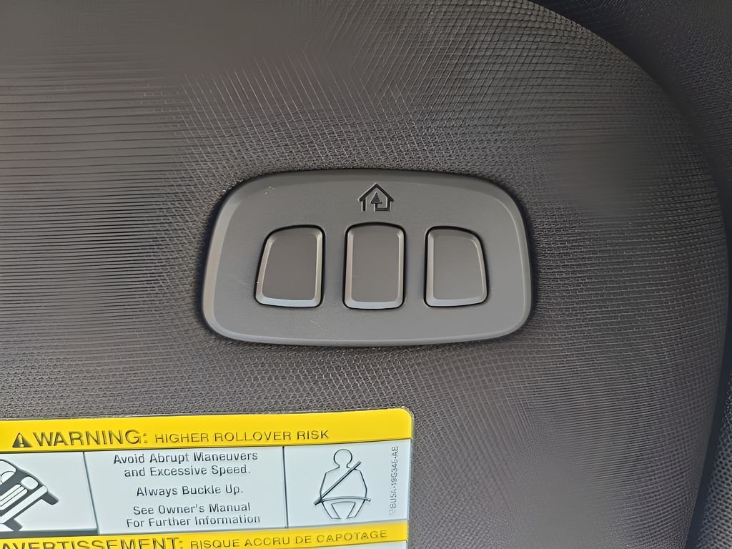 New 2026 Glacier Gray Metallic Tri-Coat Ford F-250® King Ranch® image 30