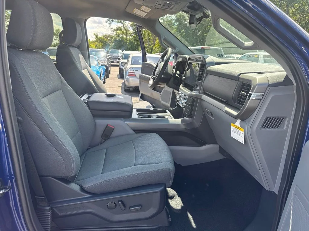 2026 Ford F-150 XLT - Photo 12