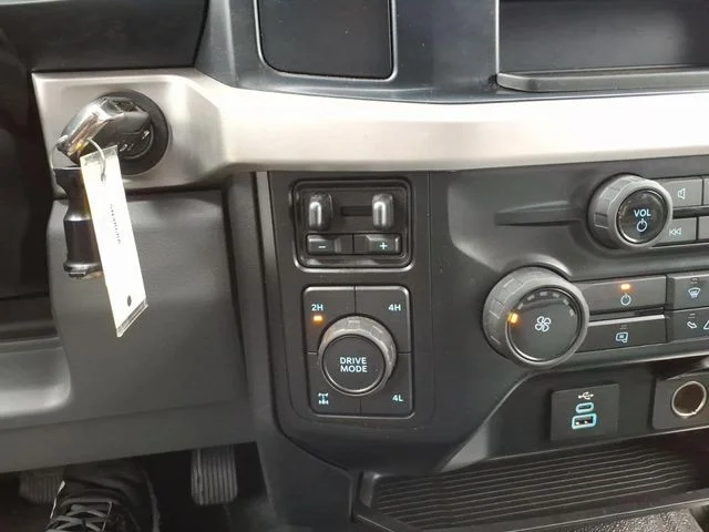 Used 2023 White Ford XL image 28