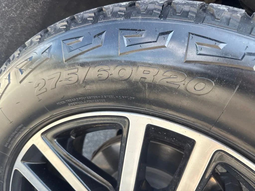 Used 2023 Blue GMC AT4 image 33