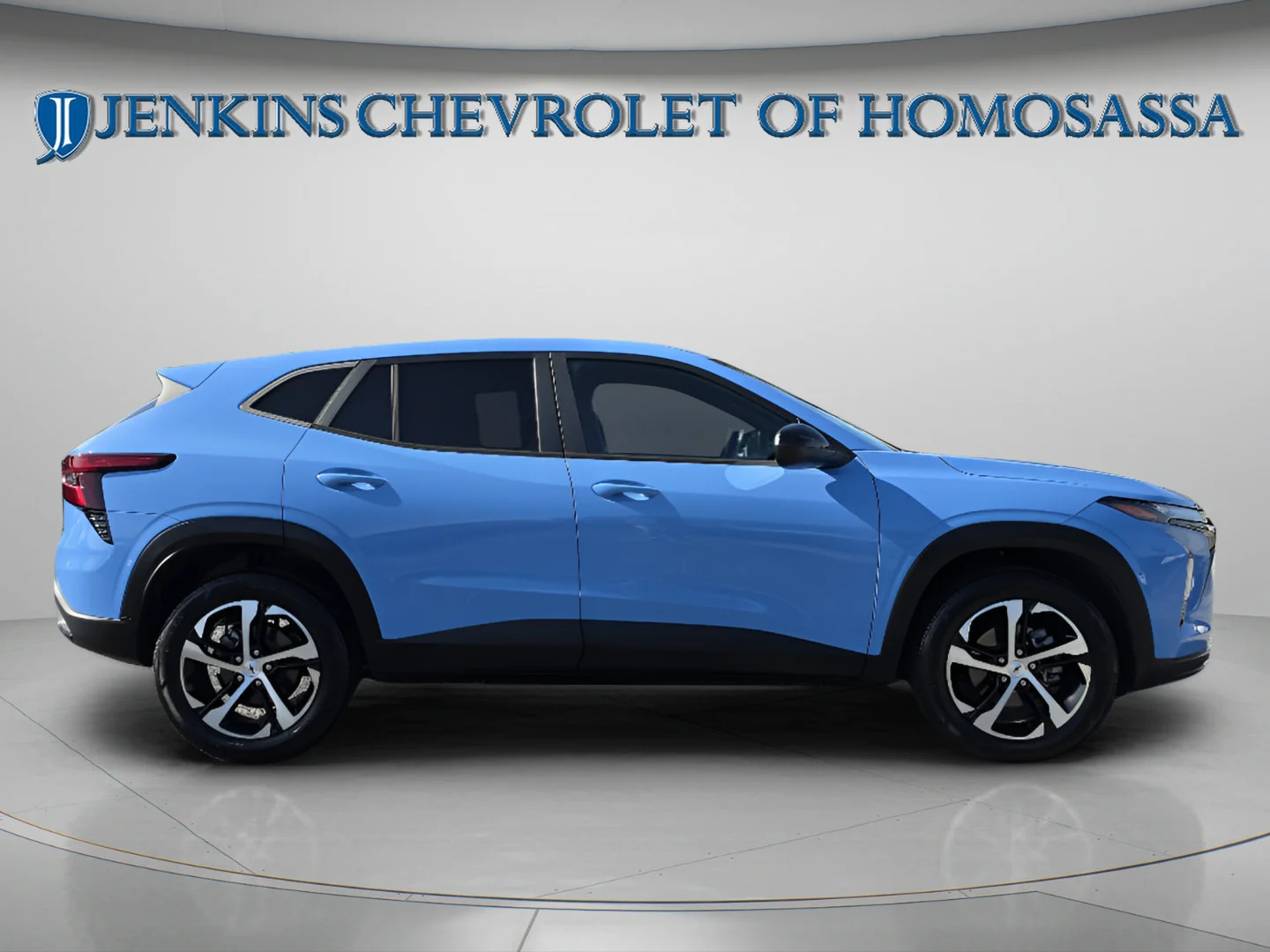 Used 2024 Fountain Blue Chevrolet 1RS image 3