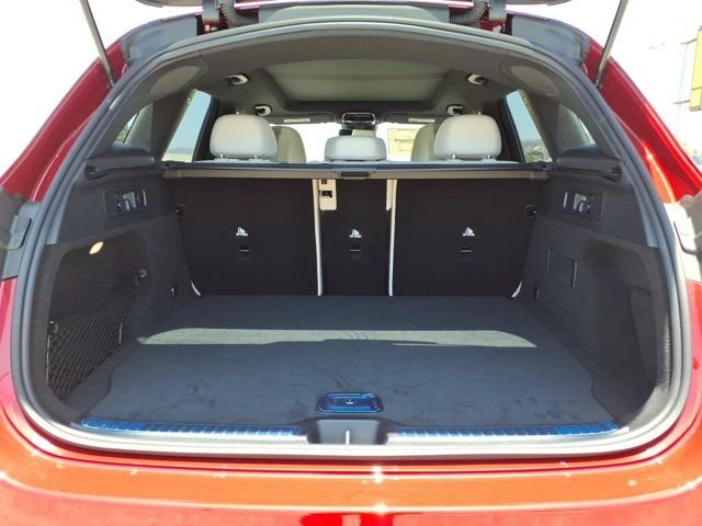 New 2026 Patagonia Red Metallic Mercedes-Benz 300 image 23