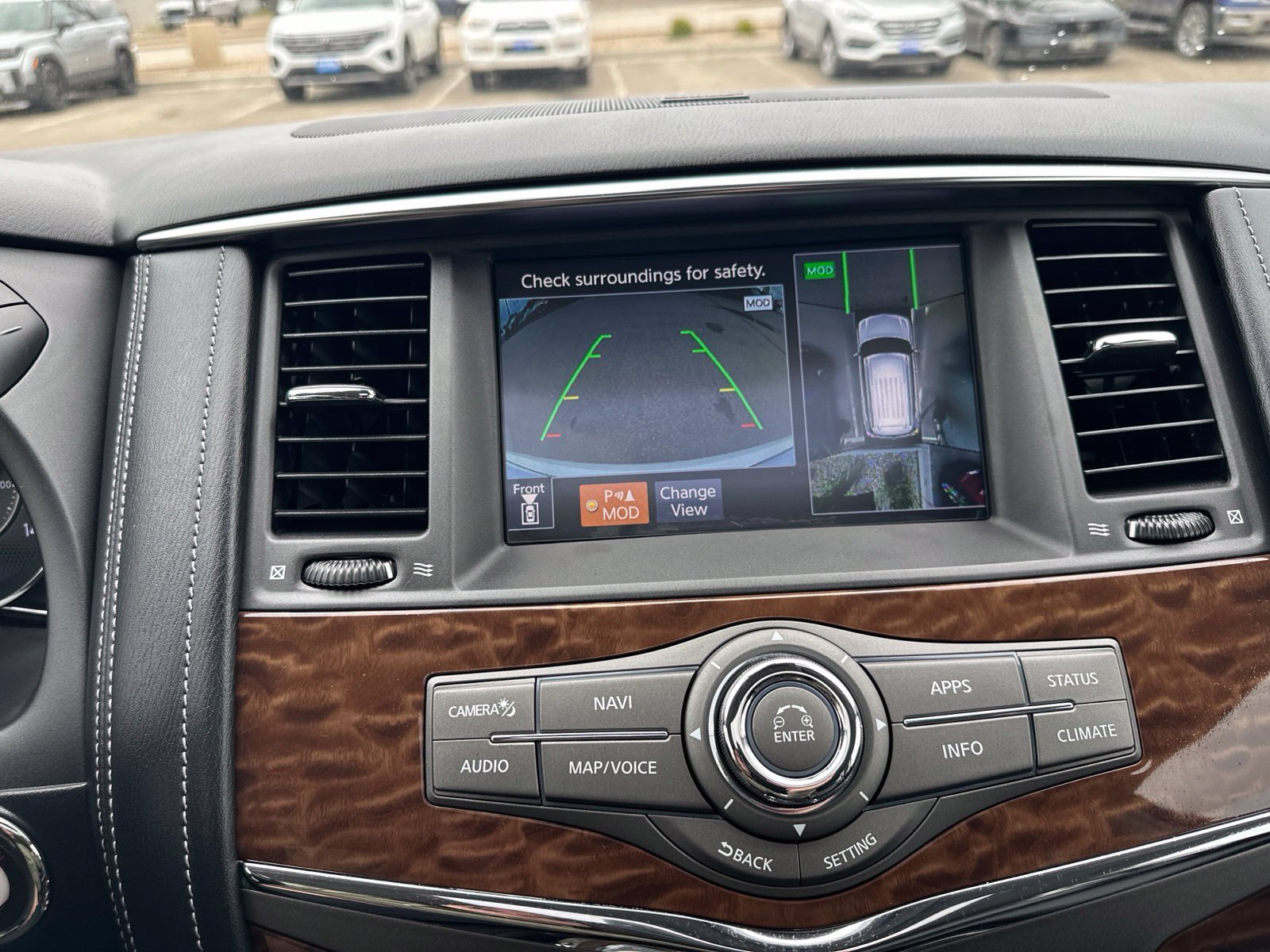 Used 2020 White Nissan Platinum image 64