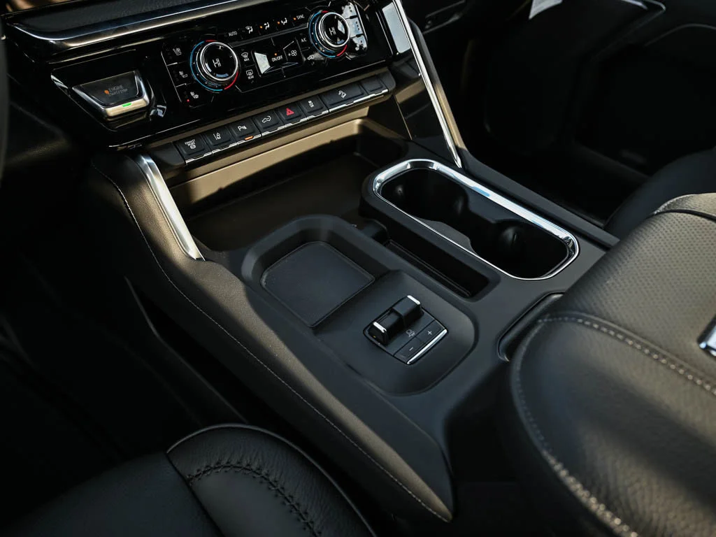 2026 GMC Sierra 3500HD Denali - Photo 25