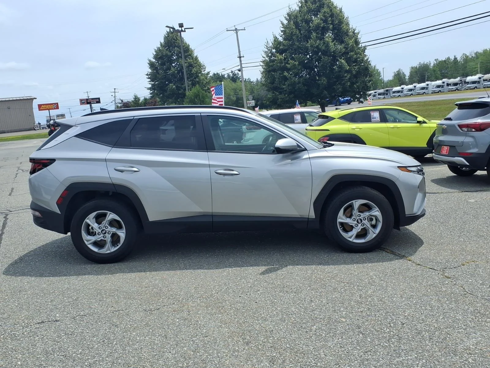 Used 2024 Shimmering Silver Hyundai SEL image 4