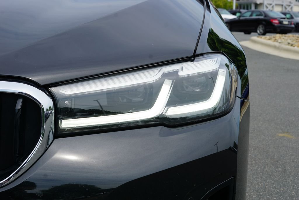 Used 2023 Black Sapphire Metallic BMW 530i xDrive image 10