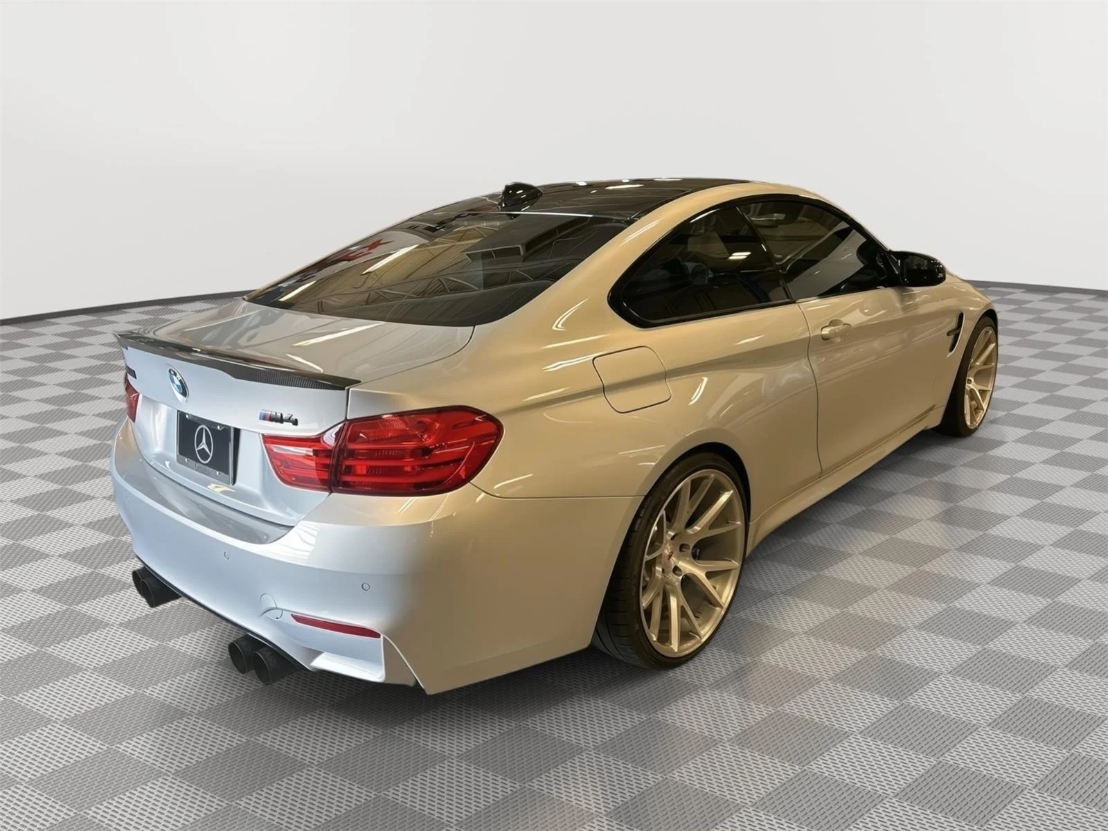 Used 2015 Moonstone Metallic BMW 2dr Cpe image 3
