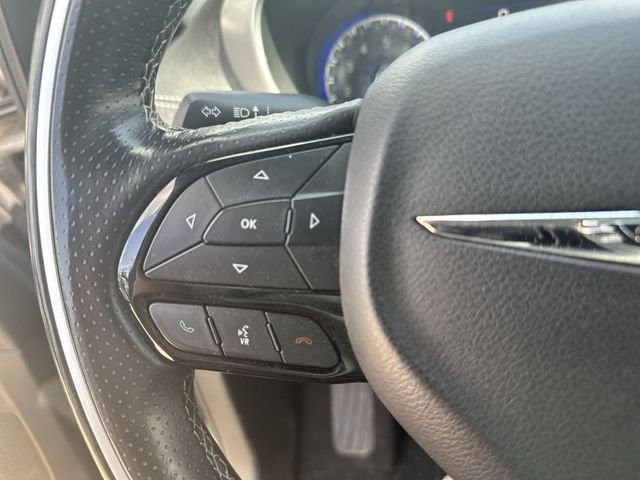 Used 2018 Black Chrysler Limited image 42