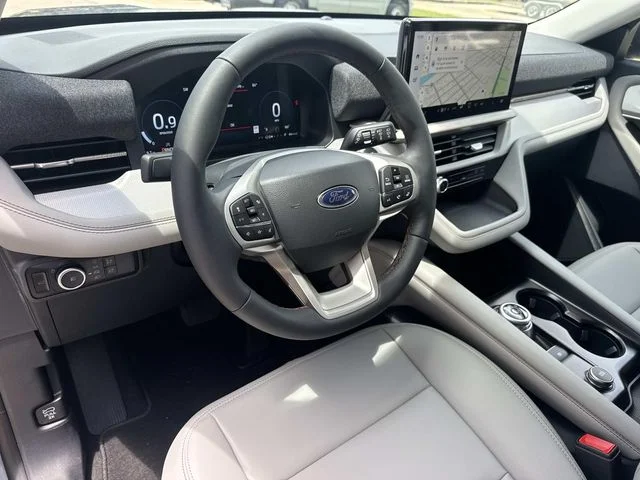 New 2026 Carbonized Gray Metallic Ford Active image 35