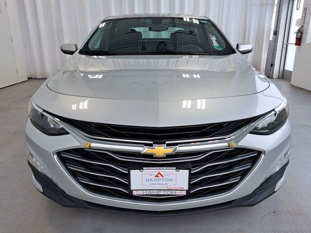 Used 2020 Silver Chevrolet LT image 3