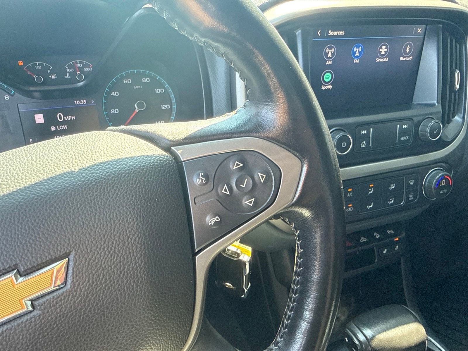Used 2021 Black Chevrolet Z71 Midnight Edition with Technology Package image 31