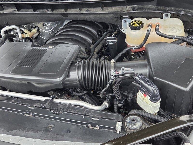 Used 2023 Sterling Metallic GMC 2WD 4DR SLT image 24