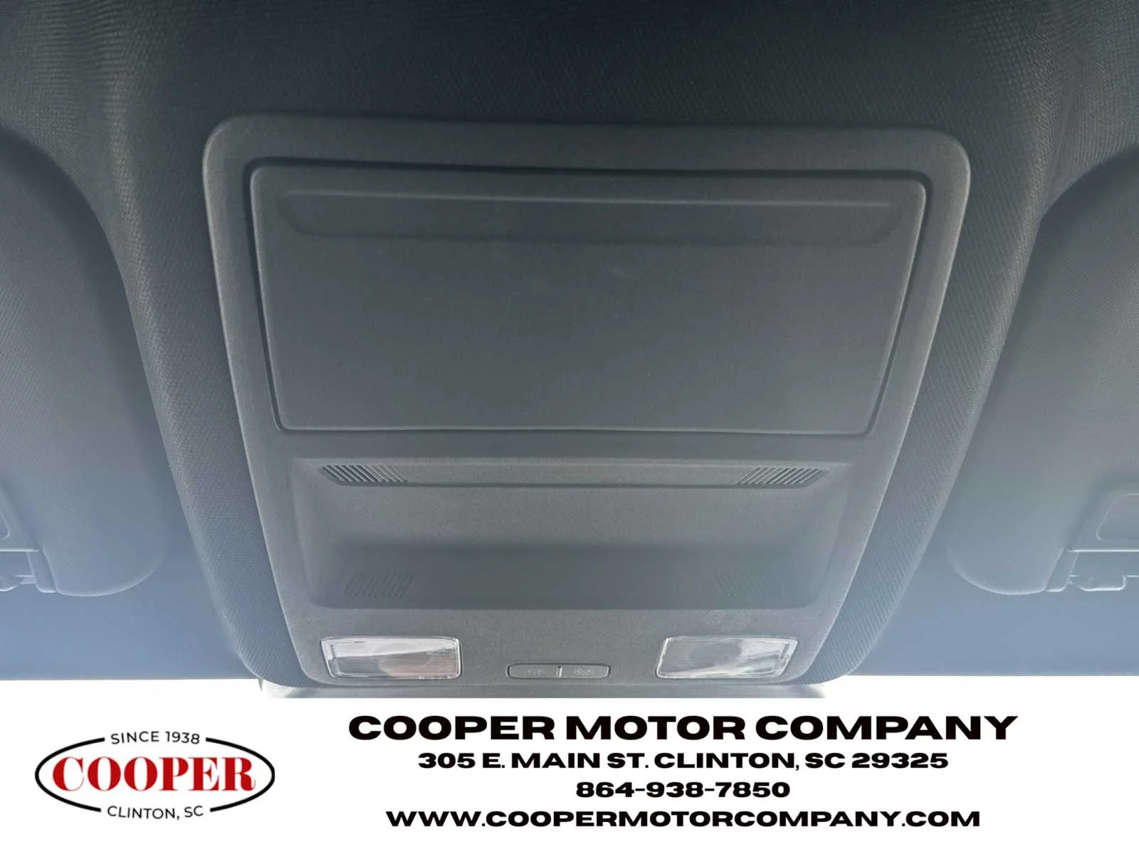 Used 2025 Agate Black Metallic Ford ST-Line image 22