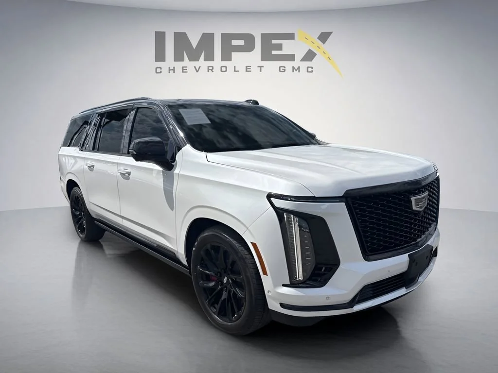 Used 2025 Crystal White Tricoat Cadillac Sport Platinum image 7
