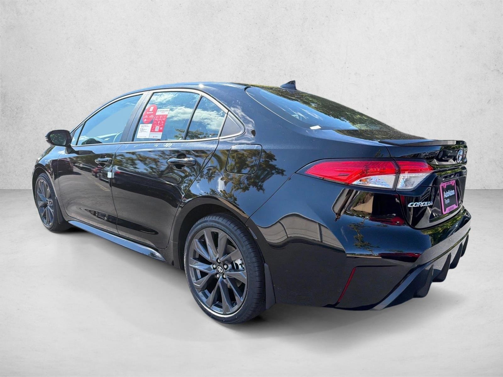 New 2027 Inked Toyota SE image 5