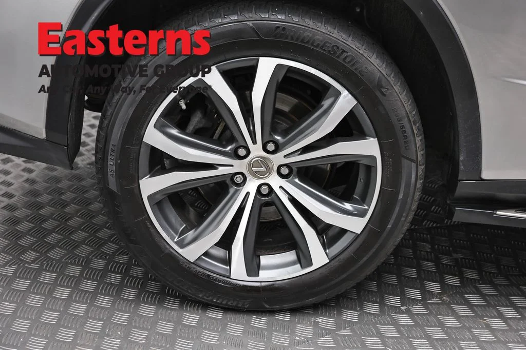 Used 2017 Silver Lexus 350 image 34