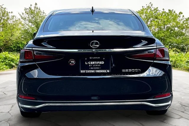 Certified Used 2024 Black Lexus 300h image 6