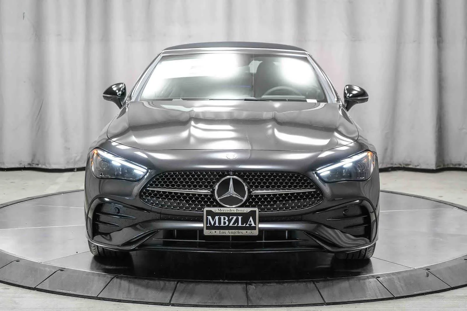 Nuevo 2026 Graphite Grey Metallic Mercedes-Benz CLE 450 imagen 43