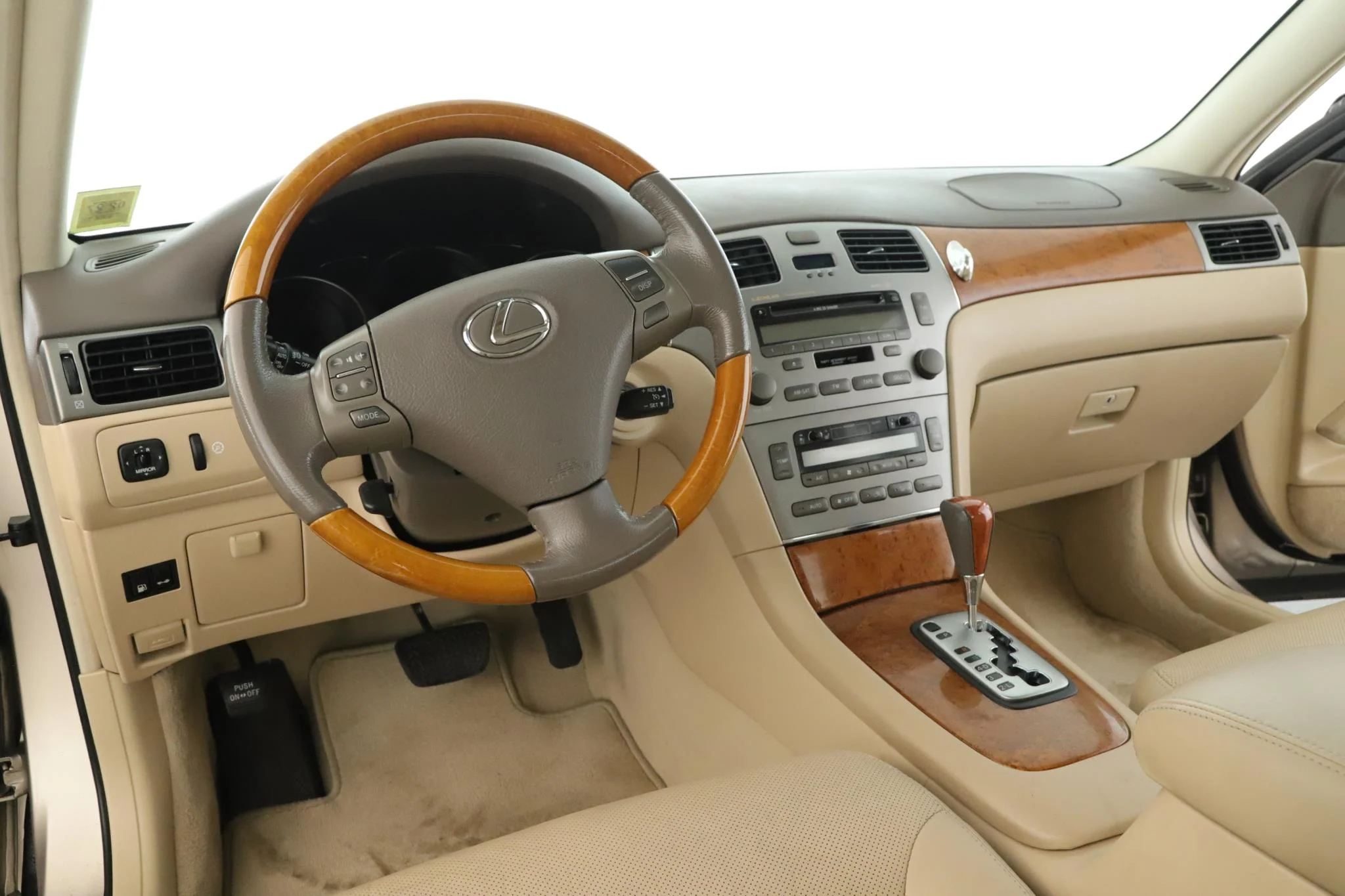 Used 2006 Lexus ES 330 with VIN JTHBA30G465146187 for sale in Amityville, NY
