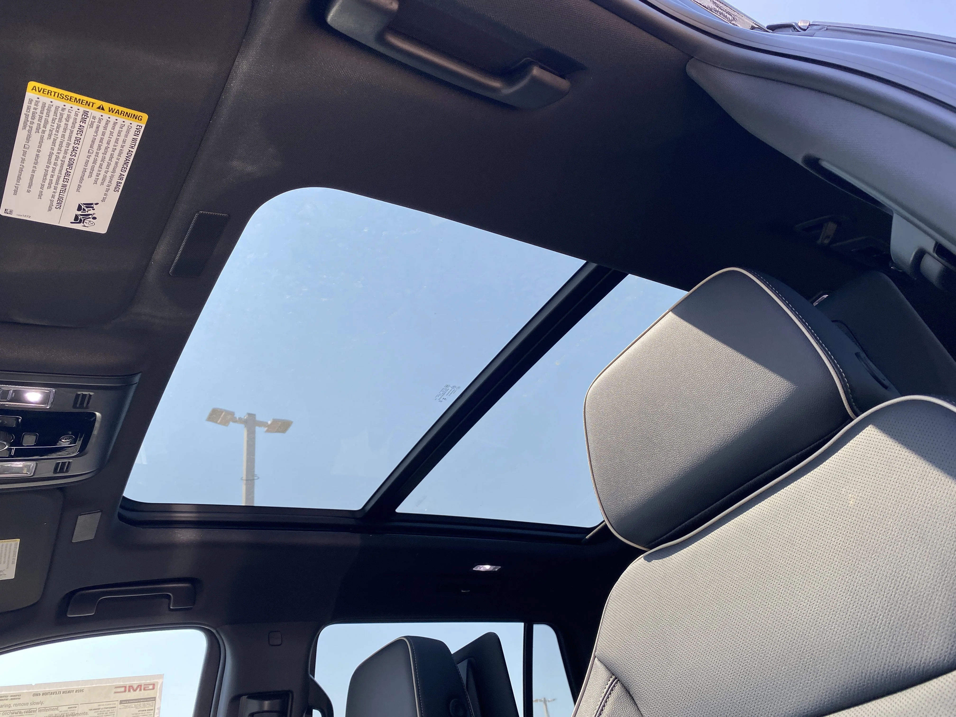 New 2026 ONYX BLACK GMC Elevation image 24