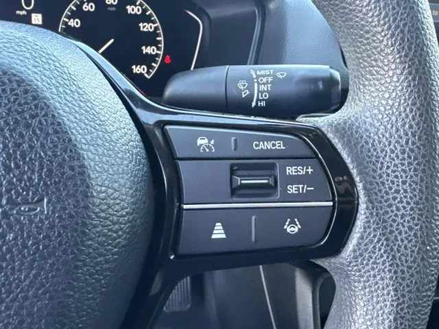 Used 2023 White Honda LX image 17