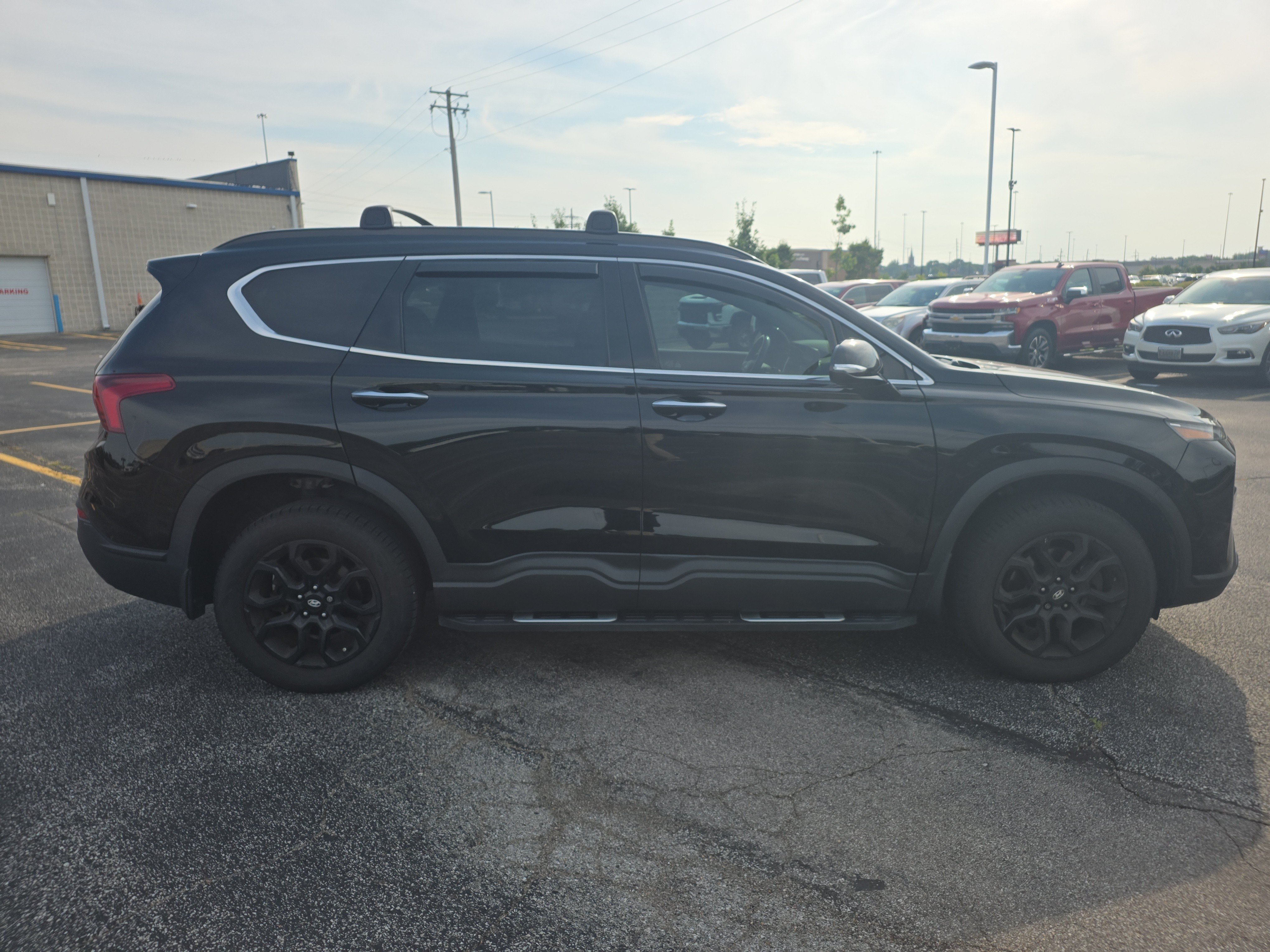 Used 2022  Hyundai XRT image 3