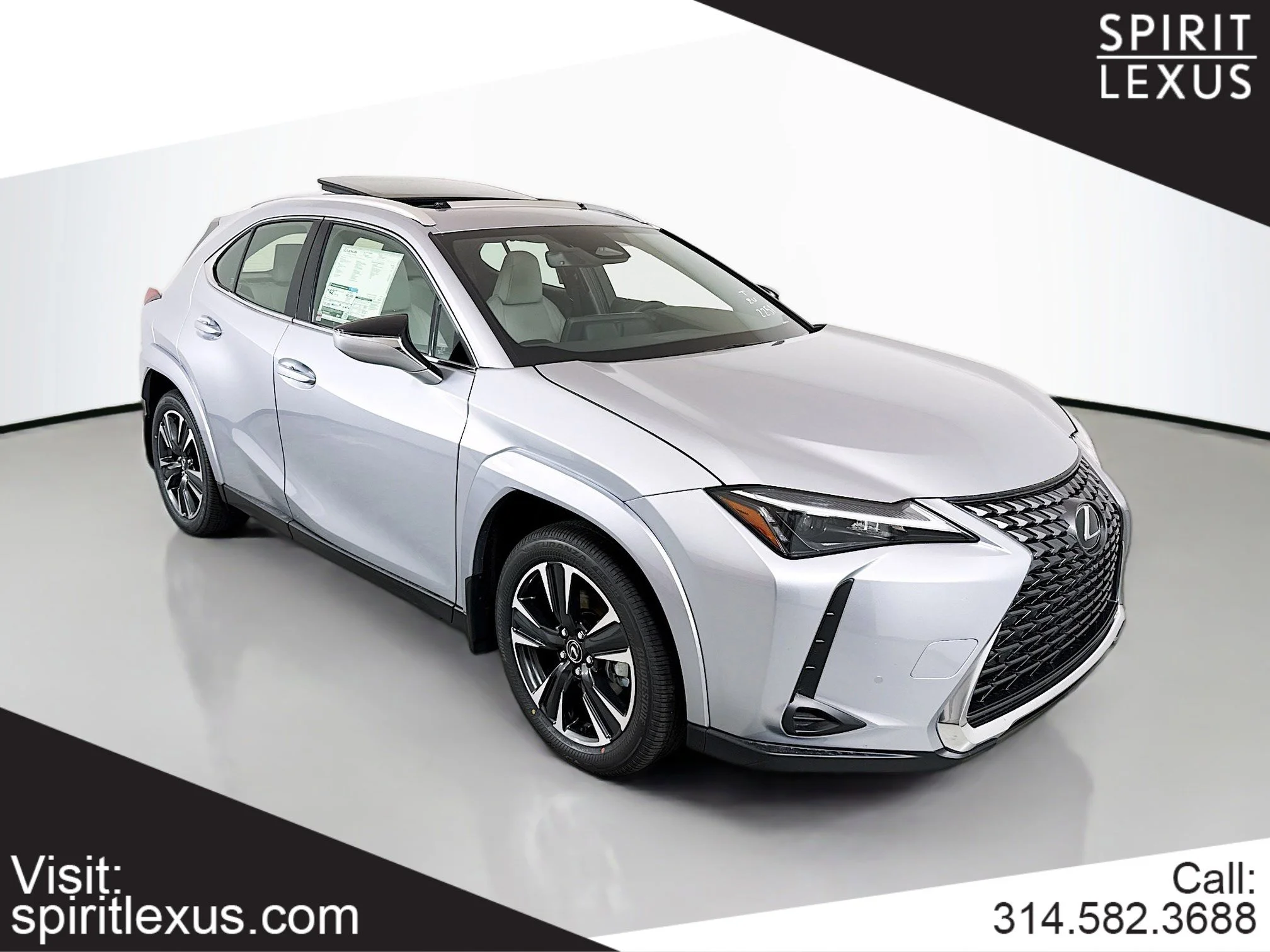 2026 Lexus UX 300h 300h Premium AWD's photo