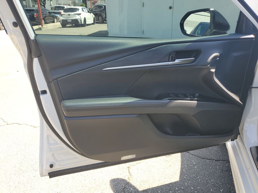 Used 2025 Midnight Black Metallic Toyota XSE image 19