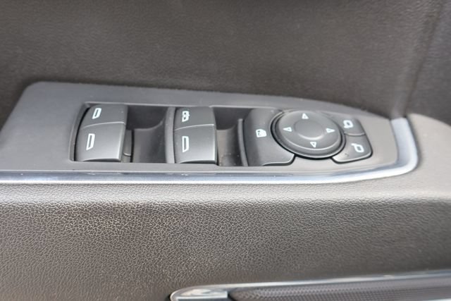 Used 2023 SUMMIT WHITE Chevrolet RST image 13
