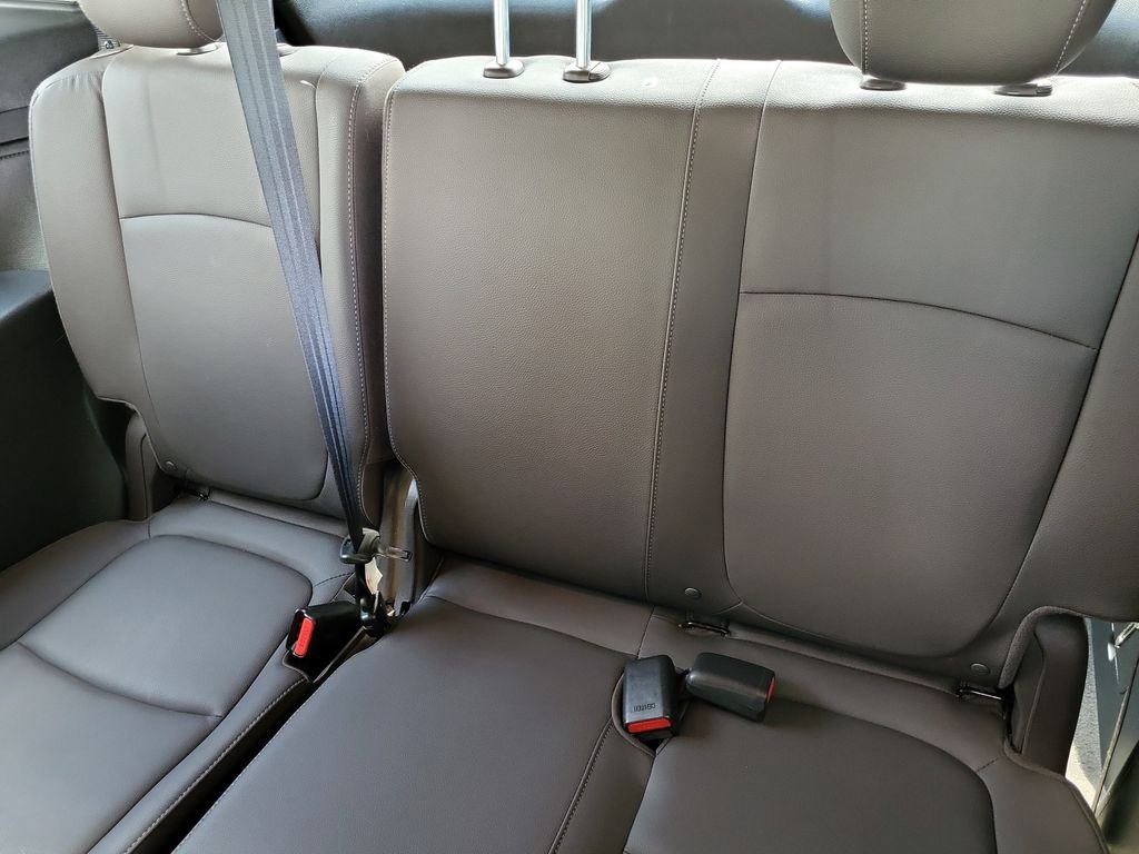 Used 2021 Gray Honda EX-L image 16